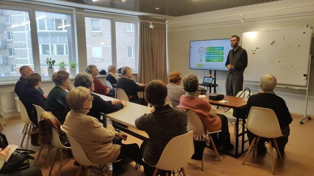 В школе здоровья прошли завершающие занятия по профилактике падений