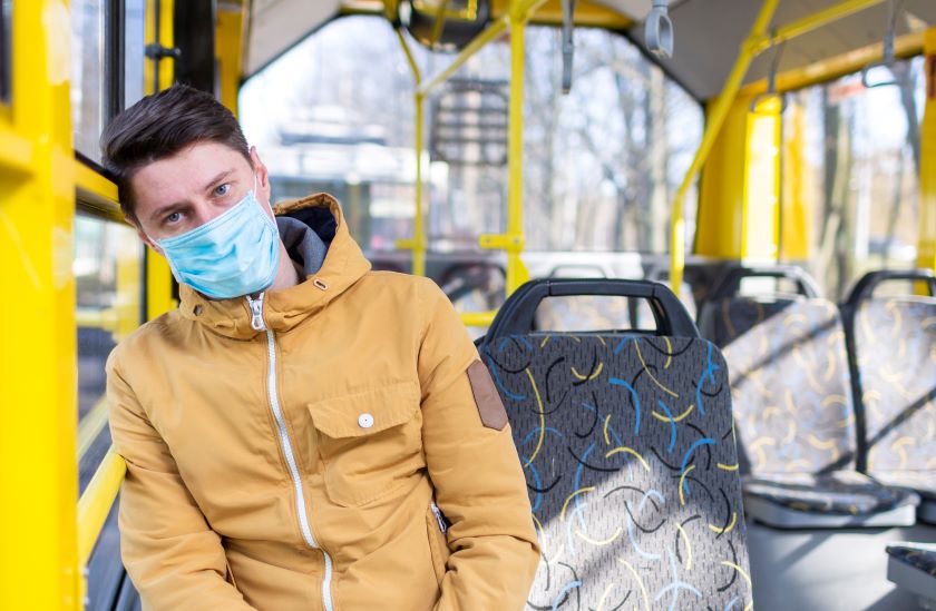 Работодателей обязали тестировать сотрудников, работников – носить маски и перчатки