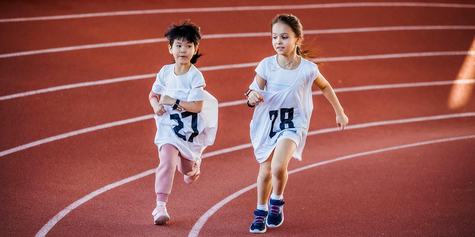 Москвичей приглашают на бесплатные занятия по плаванию, аквааэробике и легкой атлетике
