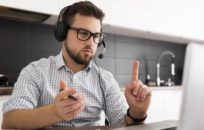 Ограничения в связи с пандемией будут до середины января