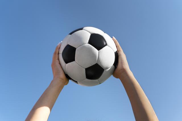 ГОЛ! Сегодня — Всемирный день футбола!