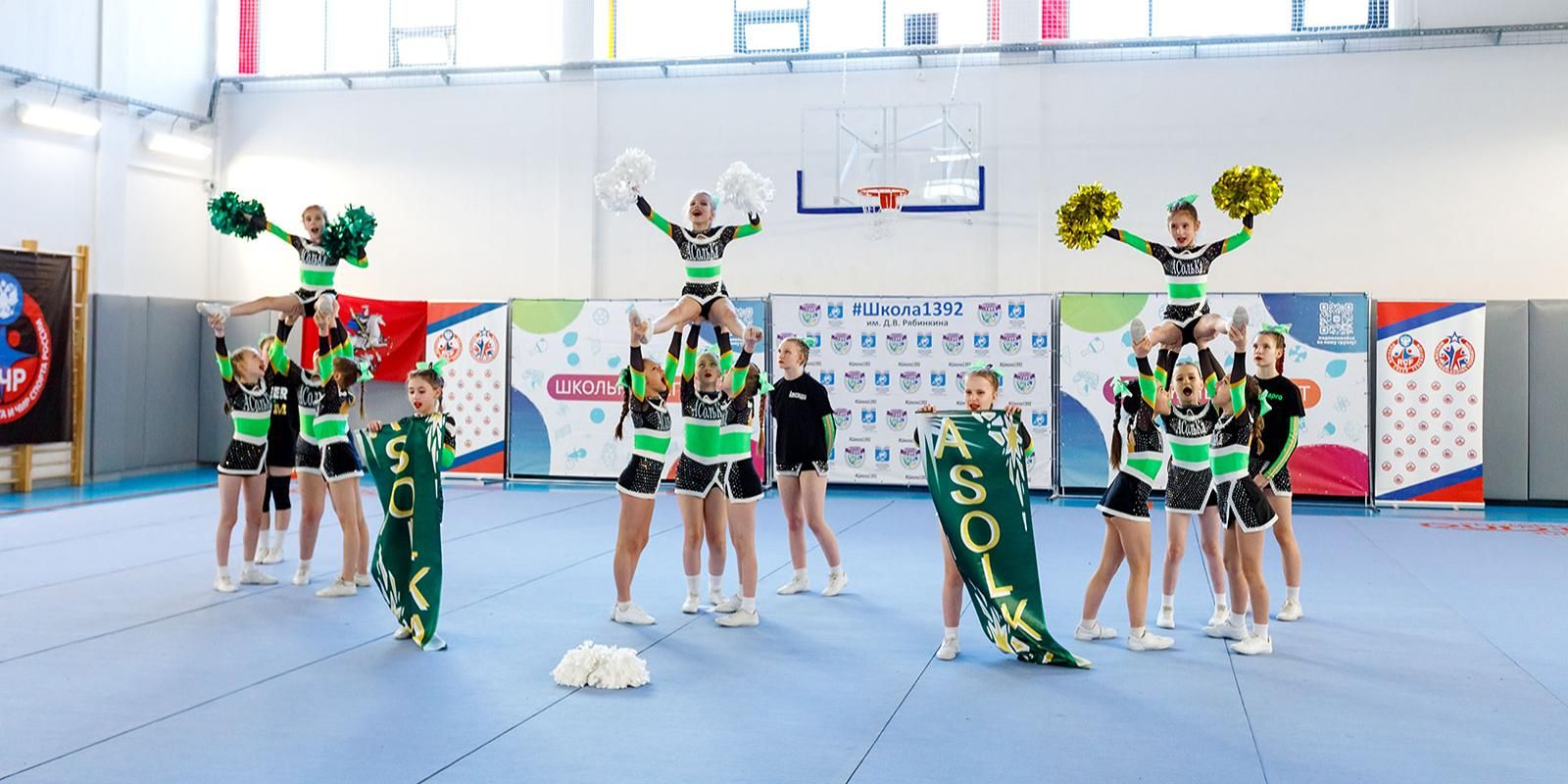 От артистического фехтования до киберспорта: чем занимаются юные москвичи 